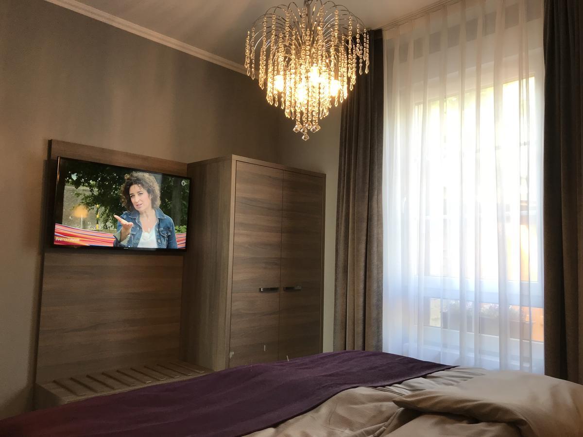 Apartmenthaus Burgenheimat In Rhens Bei Koblenz Ngoại thất bức ảnh